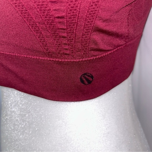 Marika Sports Bra Seamless Dry-Wik Racerback Removeable Cup Sports Bra Mesh Vent - Picture 6 of 12